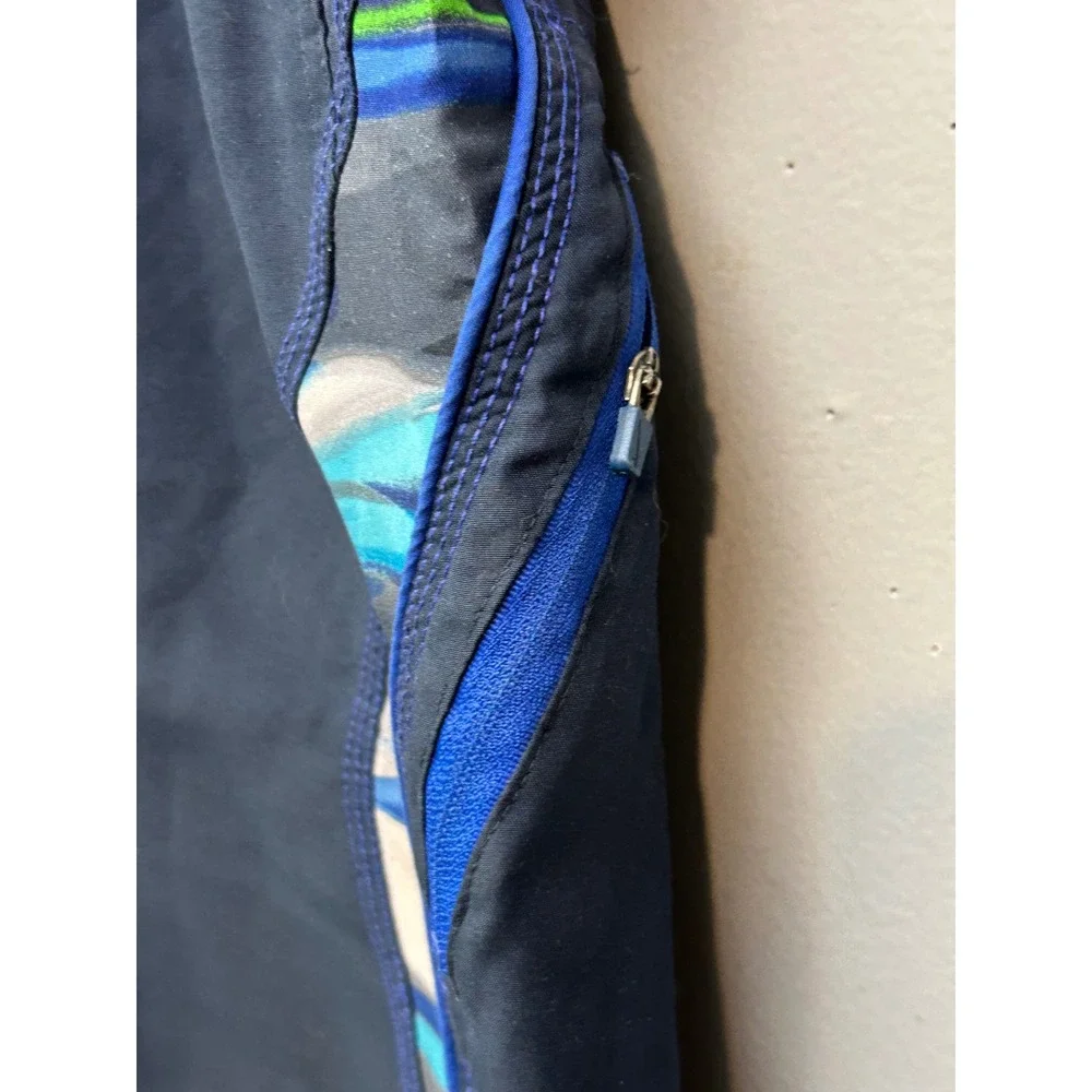 Nike Mens Swim Trunks Navy Blue Abstract Side Stripe Board Shorts Large 8 Inseam